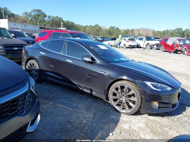 Продаж на аукціоні авто 2018 Tesla Model S 100d/75d/p100d, vin: 5YJSA1E23JF276553, номер лоту: 44600686