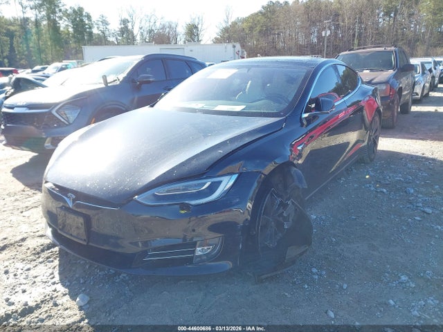 Продаж на аукціоні авто 2018 Tesla Model S 100d/75d/p100d, vin: 5YJSA1E23JF276553, номер лоту: 44600686
