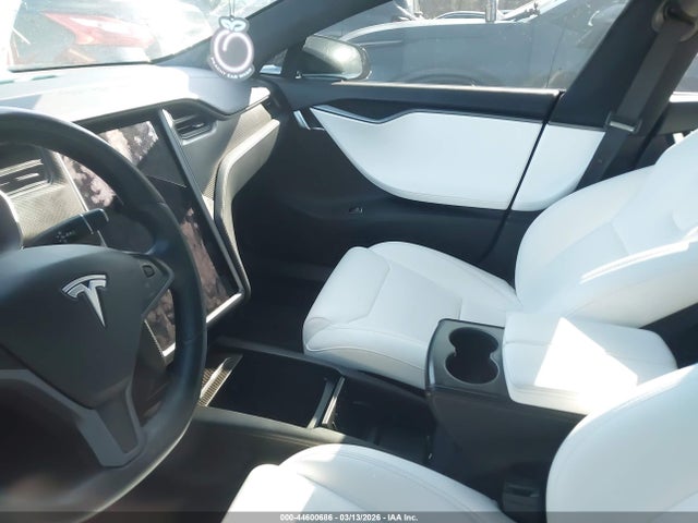 Продаж на аукціоні авто 2018 Tesla Model S 100d/75d/p100d, vin: 5YJSA1E23JF276553, номер лоту: 44600686