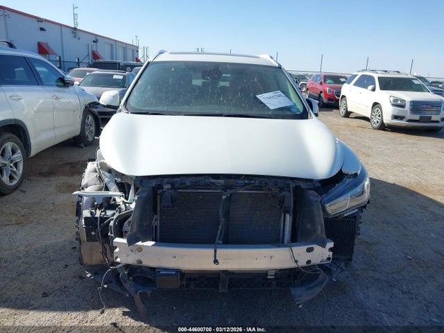 44600700 :رقم المزاد ، 5N1DL0MN4LC502376 vin ، 2020 Infiniti Qx60 Luxe مزاد بيع