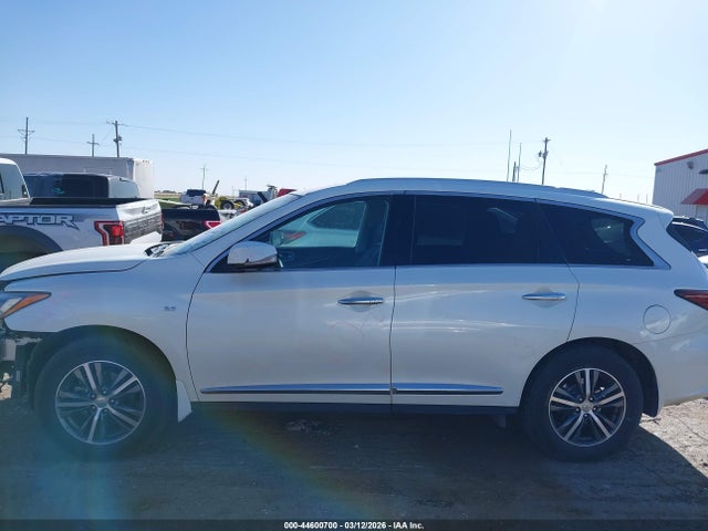44600700 :رقم المزاد ، 5N1DL0MN4LC502376 vin ، 2020 Infiniti Qx60 Luxe مزاد بيع
