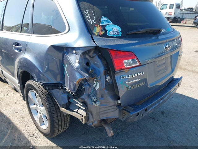 2013 Subaru Outback 2.5i Limited მანქანა იყიდება აუქციონზე, vin: 4S4BRBKC8D3232749, აუქციონის ნომერი: 44600706