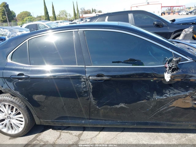 Aukcja sprzedaży 2018 Toyota Camry Xle V6, vin: 4T1BZ1HK1JU005840, numer aukcji: 44600742