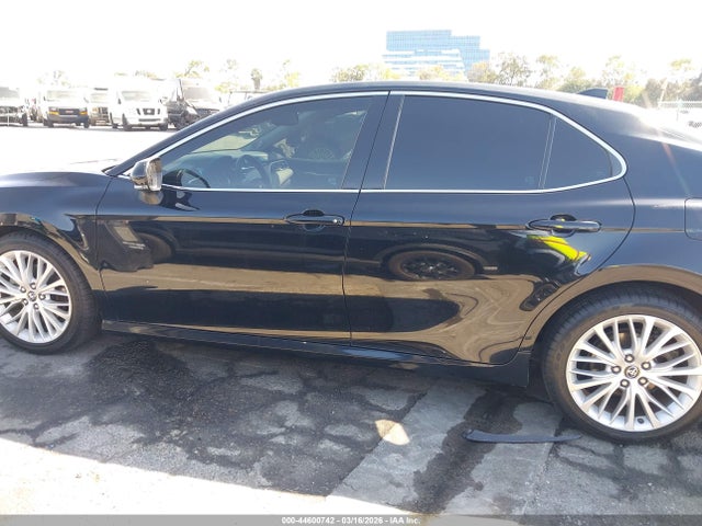 Aukcja sprzedaży 2018 Toyota Camry Xle V6, vin: 4T1BZ1HK1JU005840, numer aukcji: 44600742