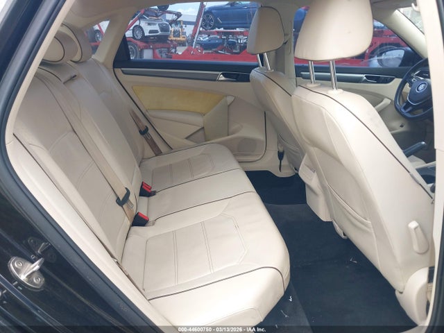 Aukcja sprzedaży 2018 Volkswagen Passat 2.0t R-line/2.0t S, vin: 1VWAA7A38JC041475, numer aukcji: 44600750
