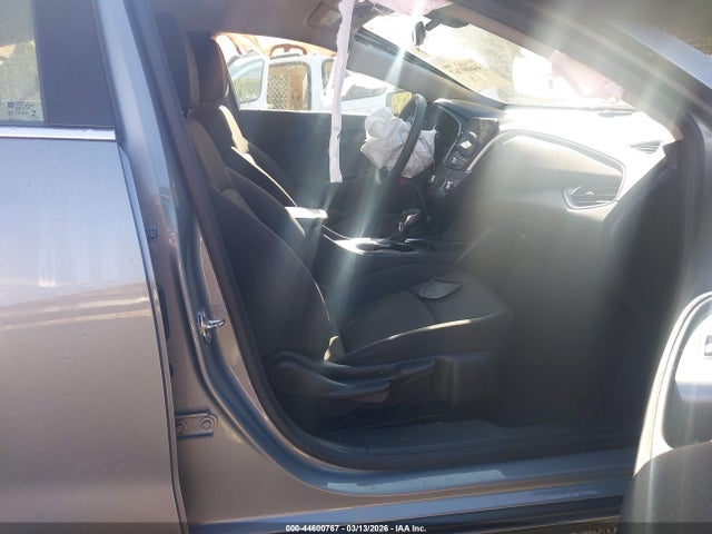 1G1ZD5ST7PF182991 Chevrolet Malibu Fwd 1lt