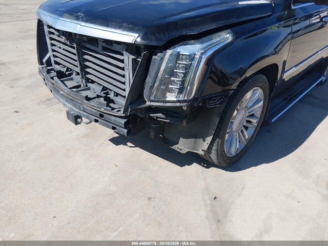 2015 Cadillac Escalade Platinum მანქანა იყიდება აუქციონზე, vin: 1GYS4PKJ3FR604328, აუქციონის ნომერი: 44600779