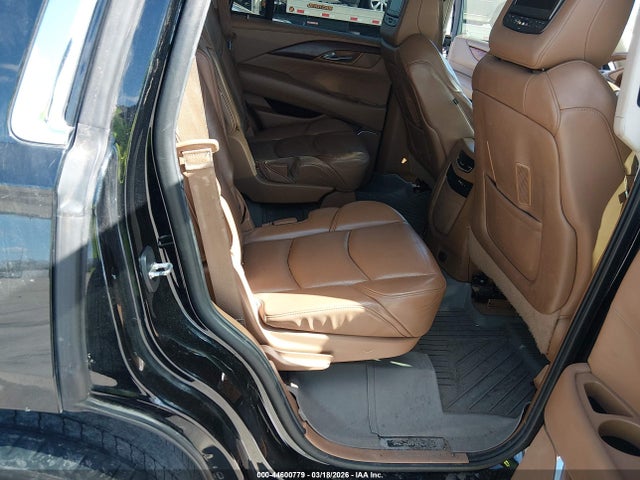 2015 Cadillac Escalade Platinum მანქანა იყიდება აუქციონზე, vin: 1GYS4PKJ3FR604328, აუქციონის ნომერი: 44600779
