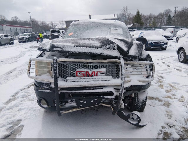 44600781 :رقم المزاد ، 3GTP2XE23BG217892 vin ، 2011 Gmc Sierra 1500 Denali مزاد بيع