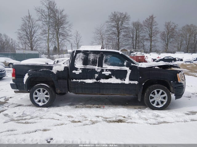 44600781 :رقم المزاد ، 3GTP2XE23BG217892 vin ، 2011 Gmc Sierra 1500 Denali مزاد بيع
