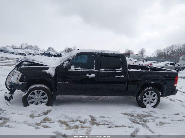 44600781 :رقم المزاد ، 3GTP2XE23BG217892 vin ، 2011 Gmc Sierra 1500 Denali مزاد بيع