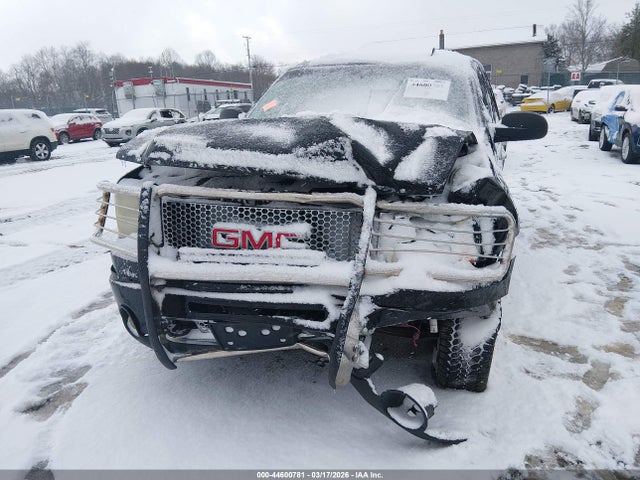 44600781 :رقم المزاد ، 3GTP2XE23BG217892 vin ، 2011 Gmc Sierra 1500 Denali مزاد بيع