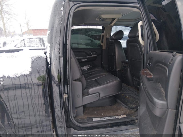 44600781 :رقم المزاد ، 3GTP2XE23BG217892 vin ، 2011 Gmc Sierra 1500 Denali مزاد بيع