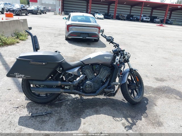 Victory Motorcycles Octane 2017 5VPFTB003H3002690 Image 13