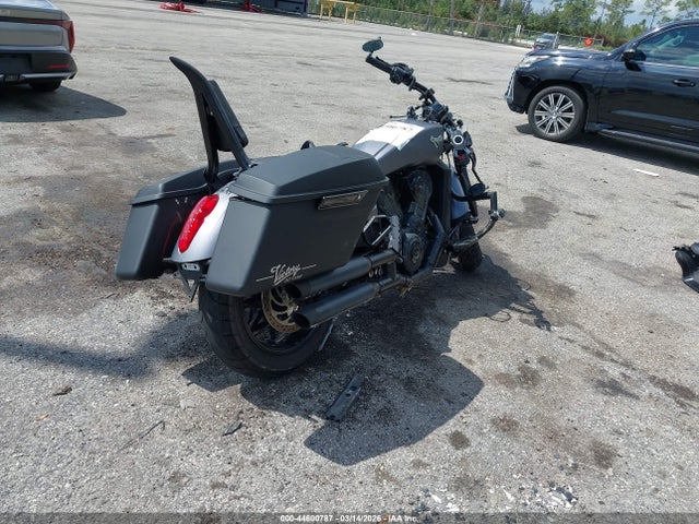 Victory Motorcycles Octane 2017 5VPFTB003H3002690 Image 4