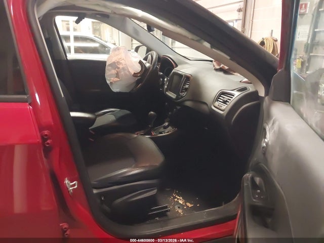 2021 JEEP COMPASS 3C4NJDDBXMT512234 Photo 4