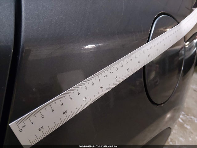 KM8J23A48JU673626 Hyundai TUCSON SE