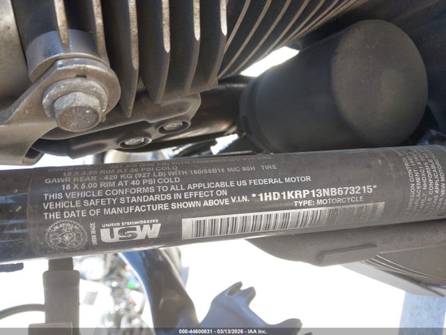 1HD1KRP13NB673215 Harley-Davidson FLHXS