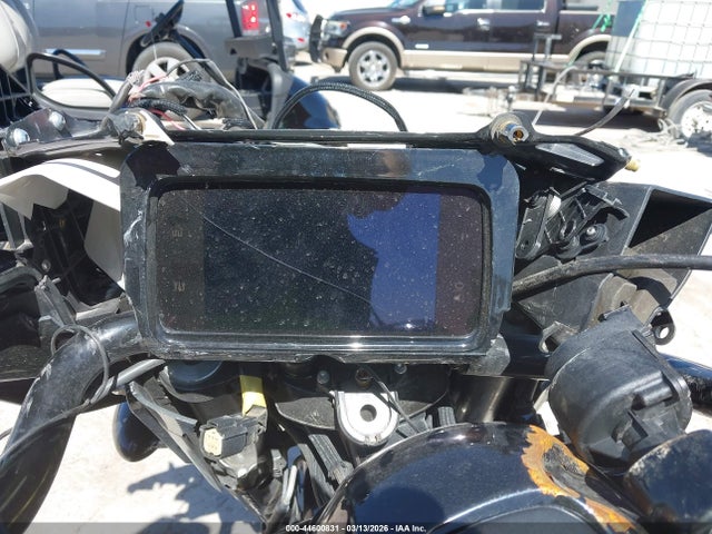 1HD1KRP13NB673215 Harley-Davidson FLHXS