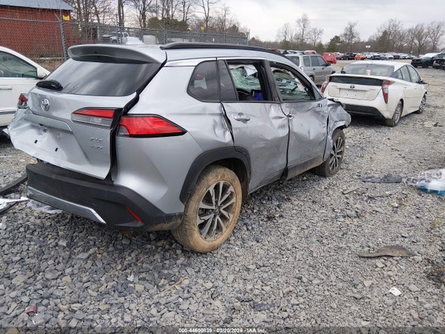 44600839 :رقم المزاد ، 7MUDAABG0RV092595 vin ، 2024 Toyota Corolla Cross Xle مزاد بيع