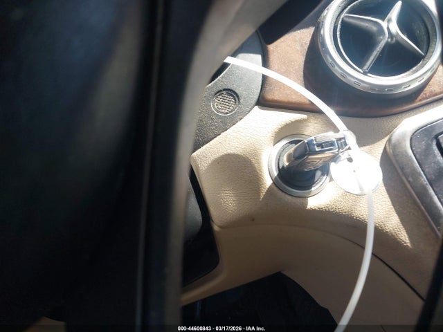 44600843 :رقم المزاد ، WDCTG4GB7GJ235162 vin ، 2016 Mercedes-benz Gla 250 4matic مزاد بيع