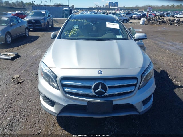 44600843 :رقم المزاد ، WDCTG4GB7GJ235162 vin ، 2016 Mercedes-benz Gla 250 4matic مزاد بيع