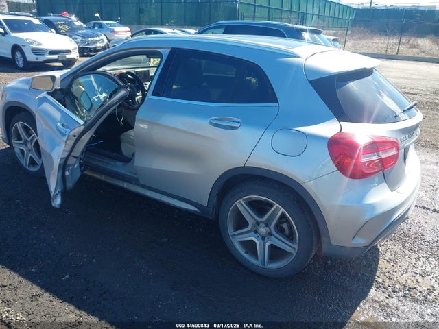 44600843 :رقم المزاد ، WDCTG4GB7GJ235162 vin ، 2016 Mercedes-benz Gla 250 4matic مزاد بيع