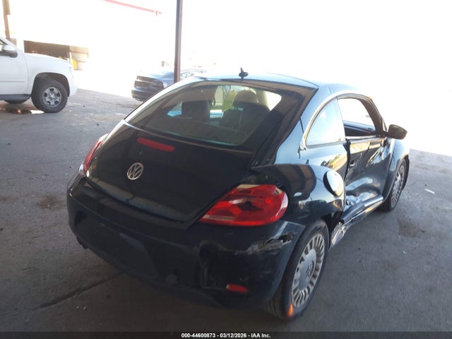 2013 VOLKSWAGEN BEETLE 3VWJX7AT8DM688766 Photo 3