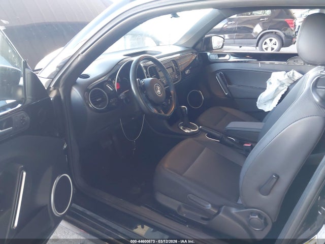2013 VOLKSWAGEN BEETLE 3VWJX7AT8DM688766 Photo 4