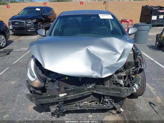 Hyundai ELANTRA SE 2016 5NPDH4AE8GH731008 Image 13