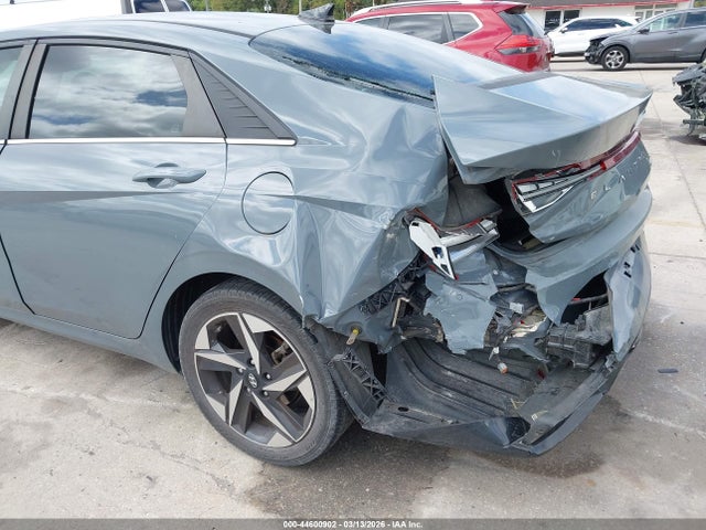 44600902 :رقم المزاد ، KMHLP4AG8MU154140 vin ، 2021 Hyundai Elantra Limited مزاد بيع