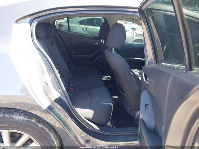 3MZBM1W76GM292782 Mazda Mazda3 I Touring