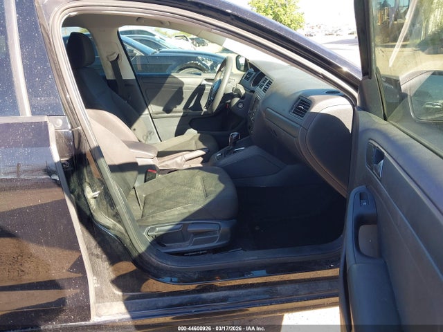 3VW267AJ9GM321191 Volkswagen Jetta 1.4t S