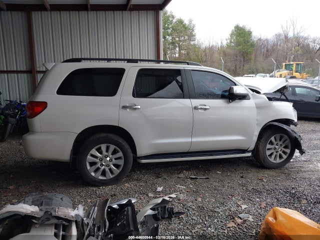 Auction sale of the 2015 Toyota Sequoia Platinum 5.7l V8, vin: 5TDDW5G10FS124819, lot number: 44600944