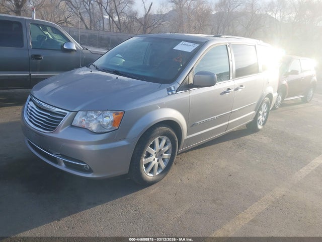 44600975 :رقم المزاد ، 2C4RC1BG4FR730636 vin ، 2015 Chrysler Town & Country Touring مزاد بيع