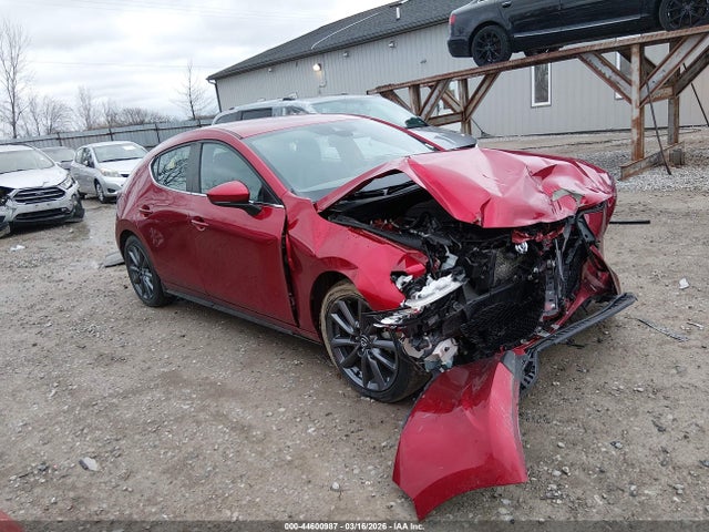 2021 MAZDA MAZDA3 JM1BPAKLXM1319438