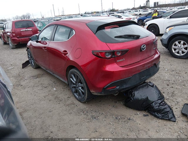 2021 MAZDA MAZDA3 JM1BPAKLXM1319438 Photo 2