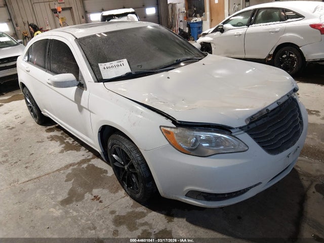 2014 CHRYSLER 200 1C3CCBBB5EN150456