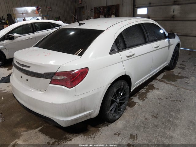 2014 CHRYSLER 200 1C3CCBBB5EN150456 Photo 3