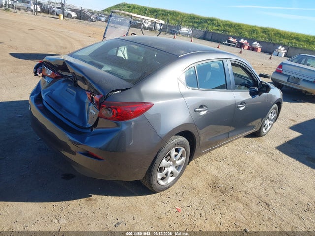 JM1BM1T76G1354671 Mazda Mazda3 I Sport