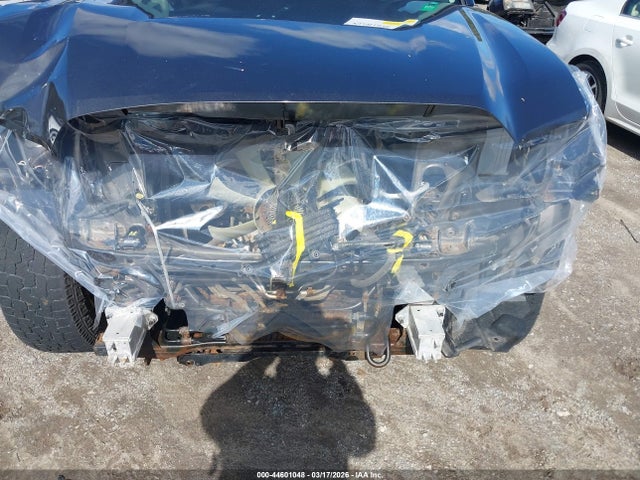 3TMDZ5BN5HM014885 Toyota Tacoma Sr5 V6