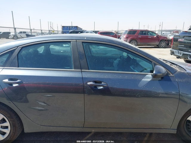 44601065 :رقم المزاد ، 3KPF24AD5RE695576 vin ، 2024 Kia Forte Lx مزاد بيع