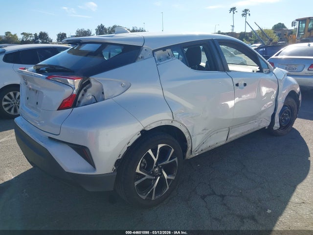 Toyota C-HR XLE 2021 NMTKHMBX9MR128208 Image 4
