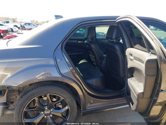 2C3CCADG1NH116123 Chrysler 300 Touring L