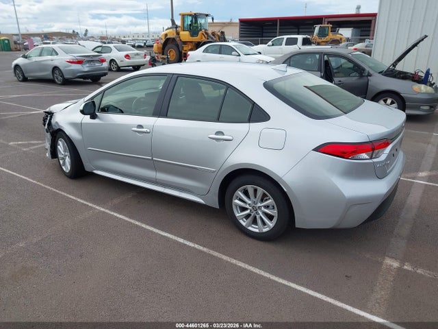 Toyota COROLLA LE 2026 JTDB4MEE4T3035863 Image 3