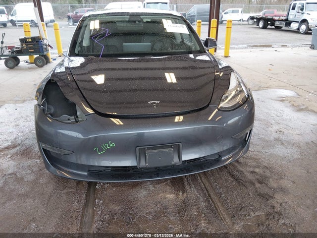 2018 TESLA MODEL 3 5YJ3E1EAXJF036609 Photo 5