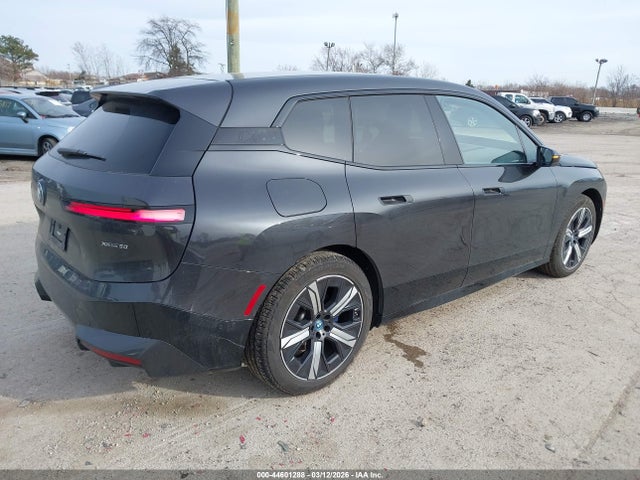 Продаж на аукціоні авто 2022 Bmw Ix Xdrive50, vin: WB523CF07NCK73589, номер лоту: 44601288