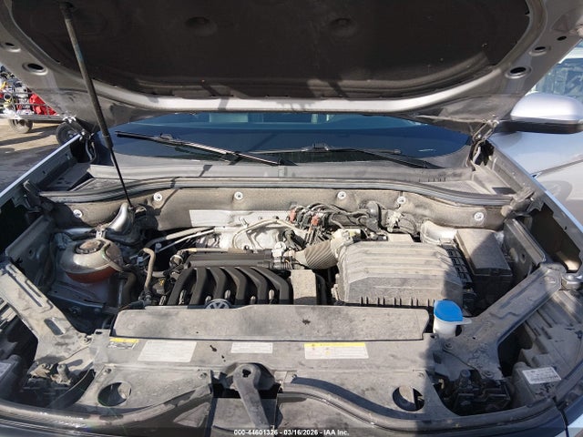 44601326 :رقم المزاد ، 1V2JE2CA6MC237164 vin ، 2021 Volkswagen Atlas Cross Sport 3.6l V6 Se W/technology مزاد بيع