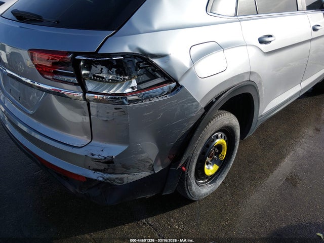 44601326 :رقم المزاد ، 1V2JE2CA6MC237164 vin ، 2021 Volkswagen Atlas Cross Sport 3.6l V6 Se W/technology مزاد بيع