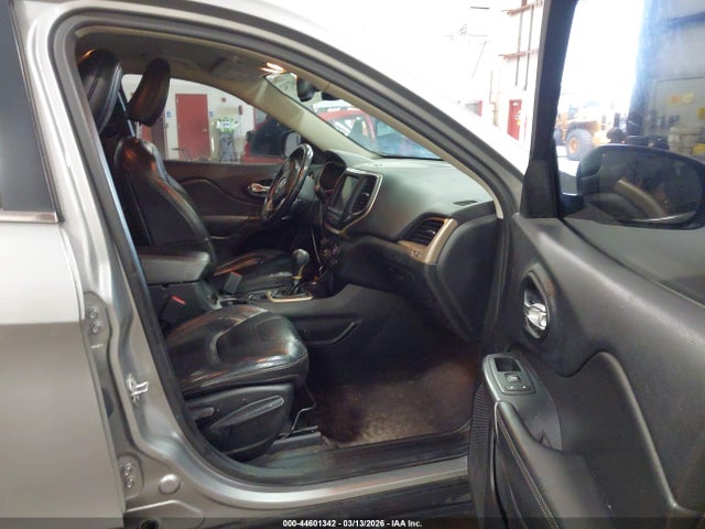 1C4PJMDB3GW357548 Jeep Cherokee Limited